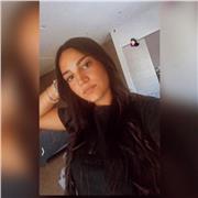 Laureanda in giurisprudenza, diplomata al Liceo Scientifico, offro ripetizioni per scuole elementari e medie, in tutte le materie (possiedo certificazione DELF in lingua francese, e B2 in inglese)